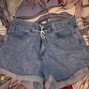 Levi’s Shoelace Tie Jean Shorts